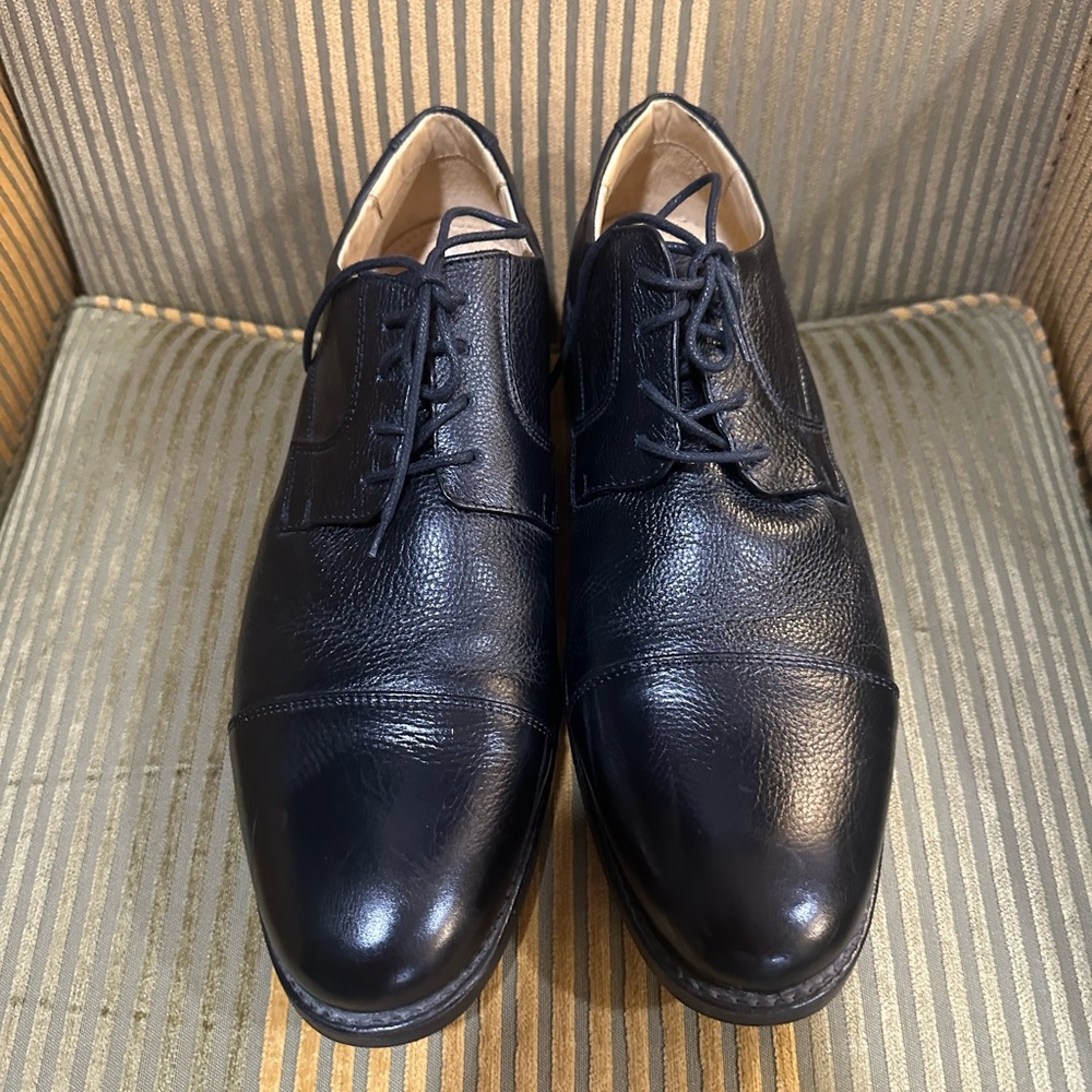 Classic Black Leather Men's Derby Shoes